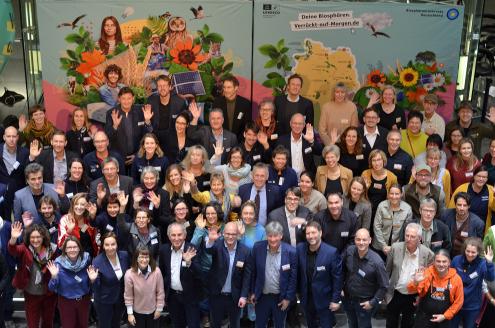 Vertreterinnen und Vertreter der 18 deutschen Biosphärenreservate in Berlin (Foto: Isabel Gabei)